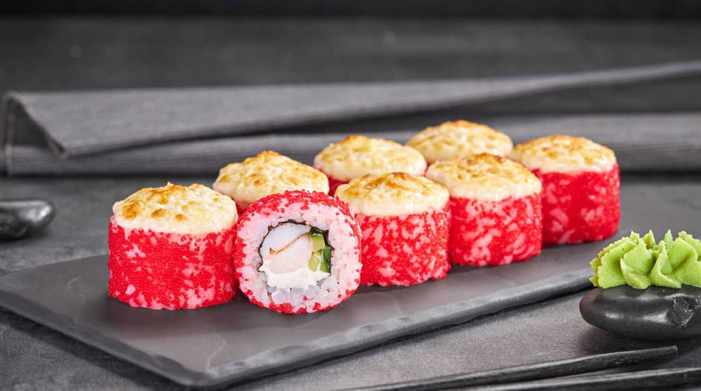 Ролл Токио запеченный