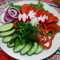 Тарелка с овощами