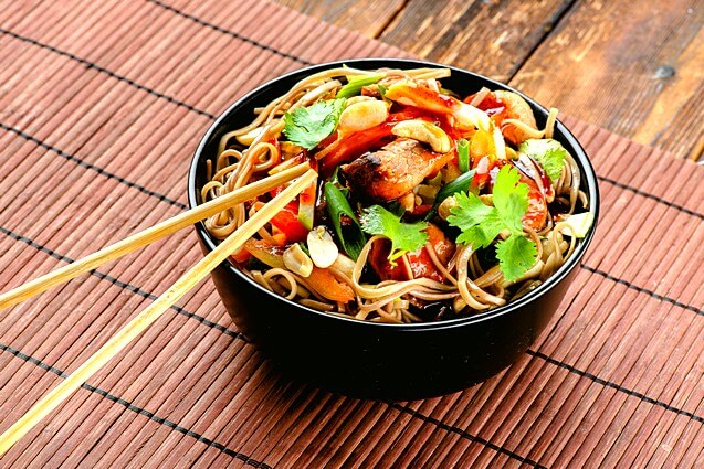 WOK свинина медово томатная
