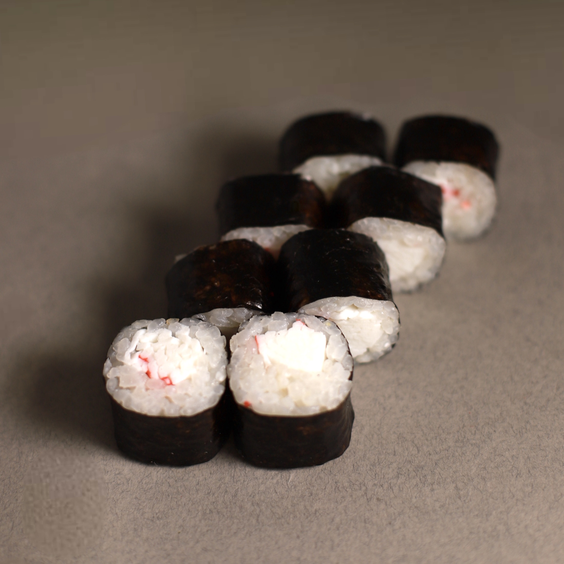 Ролл с крабом