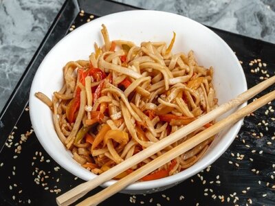 Удон с овощами