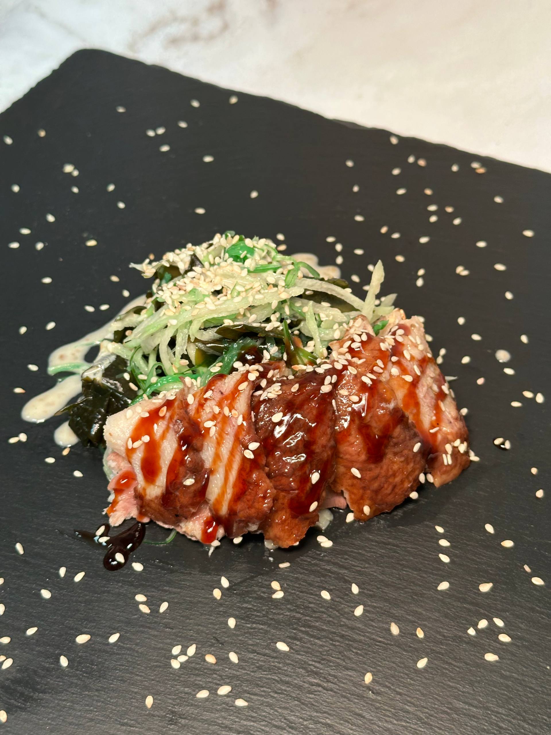 Строганина (угорь)