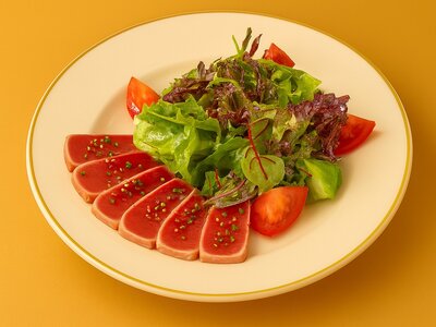 Салат с Тунцом Магуро сарад