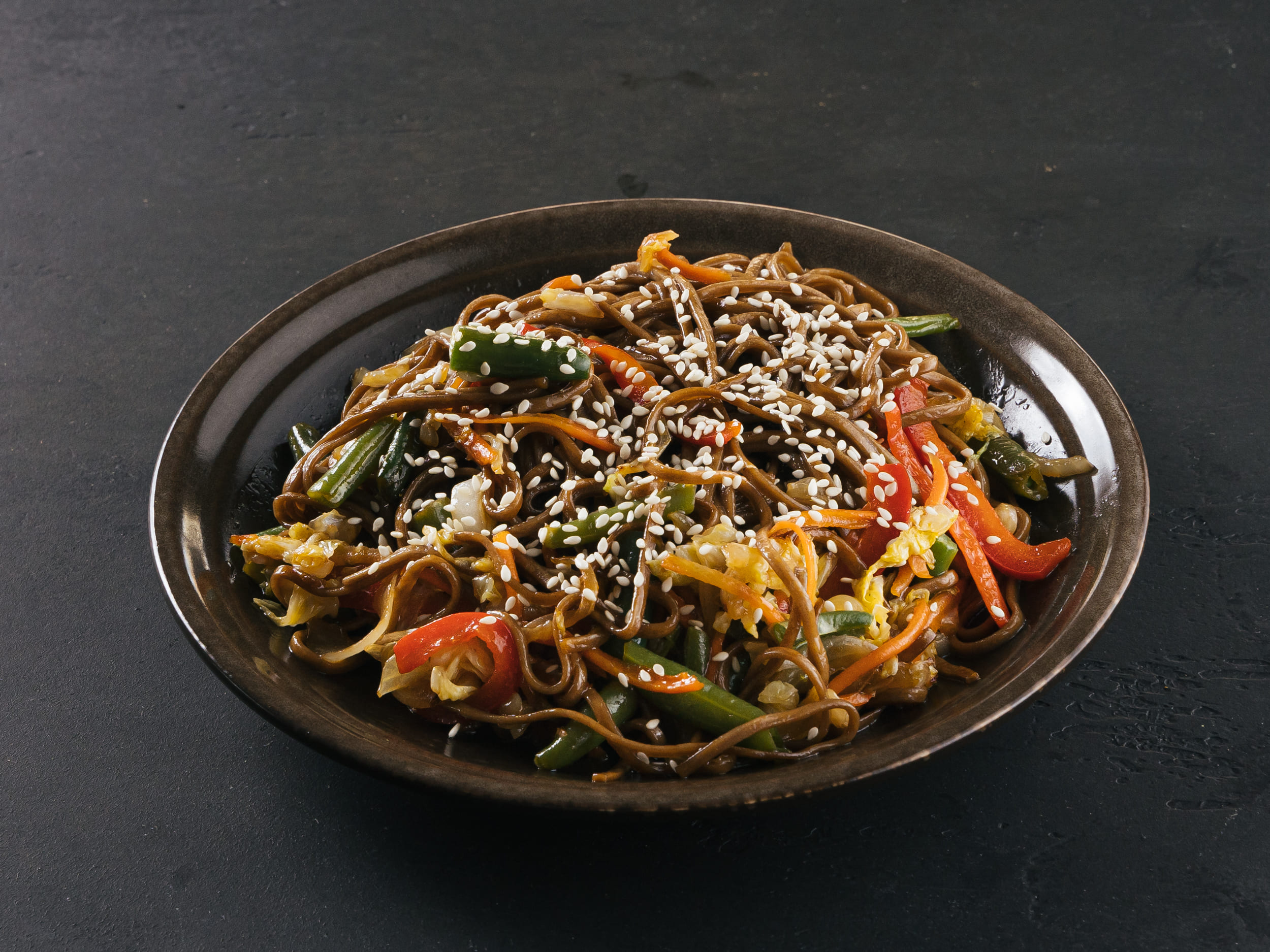 Wok со свининой под соусом терияки