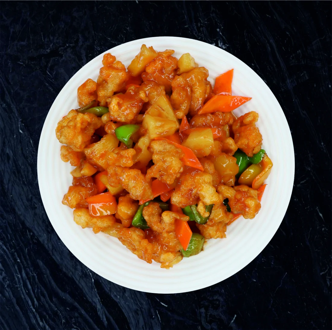 Куриное филе с ананасами