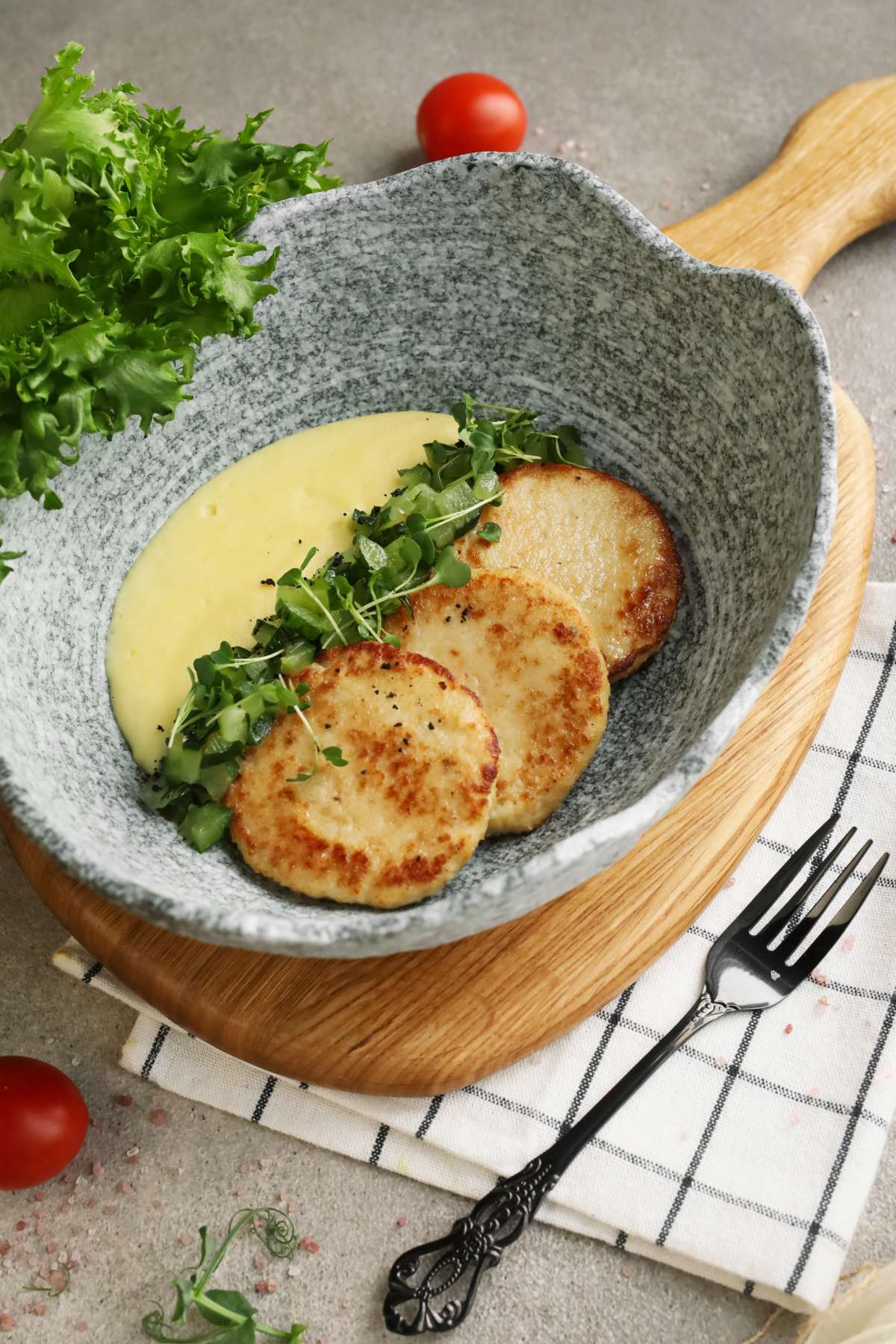 Щучьи котлеты с картофельным пюре