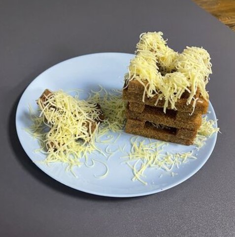 Гренки с чесноком и сыром