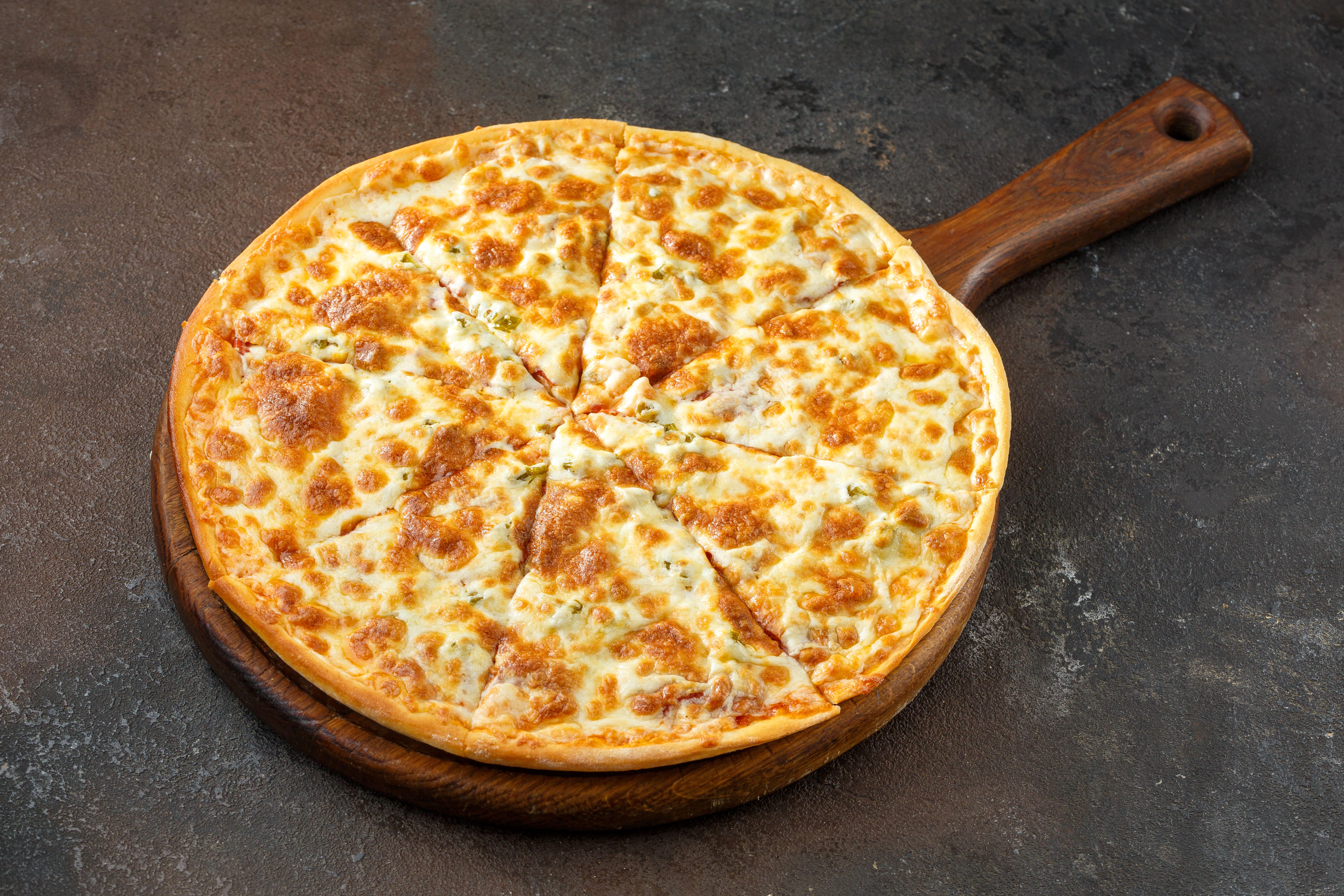 Пицца Болоньезе с халапеньо