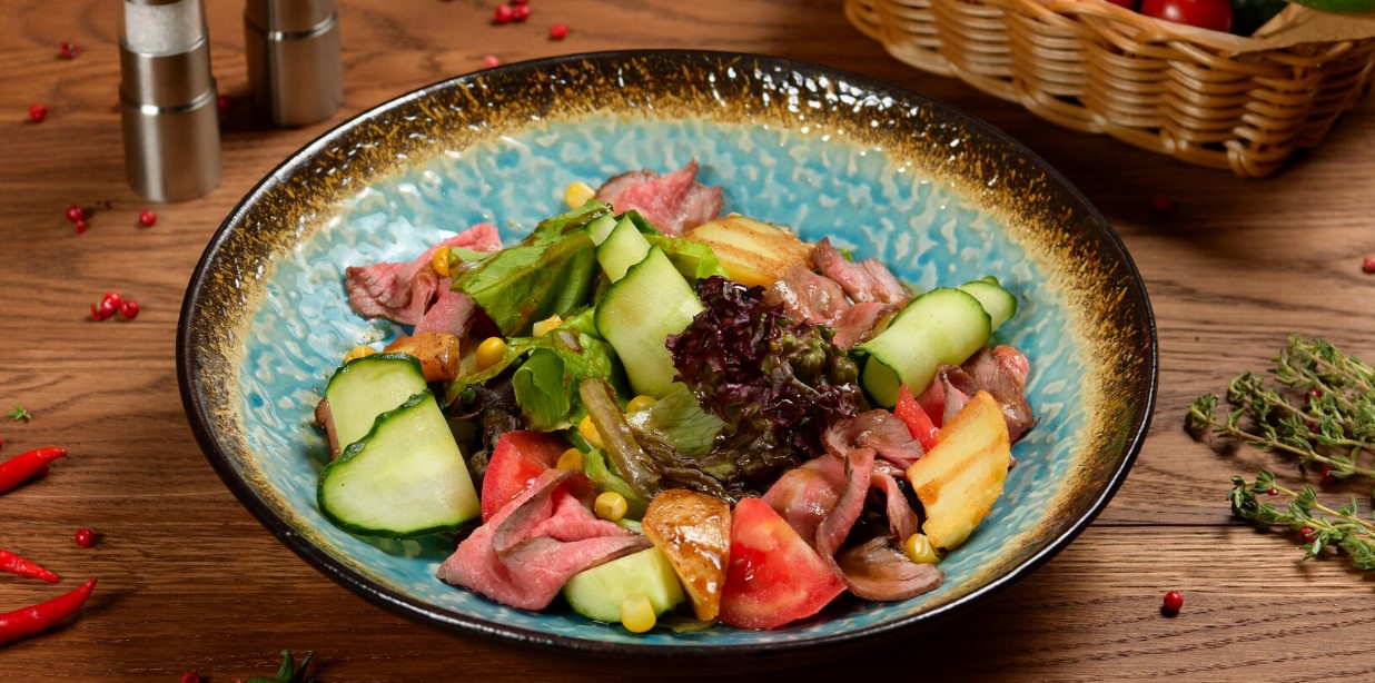 Fresh-salad beef