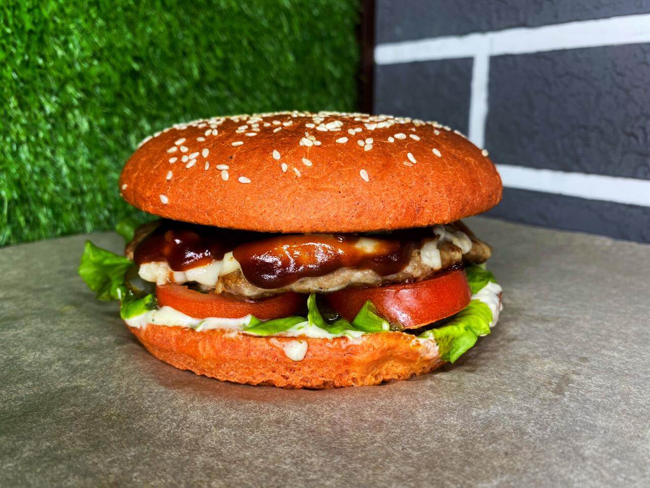 Фирменный RED BURGER