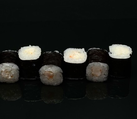 Ролл с креветками