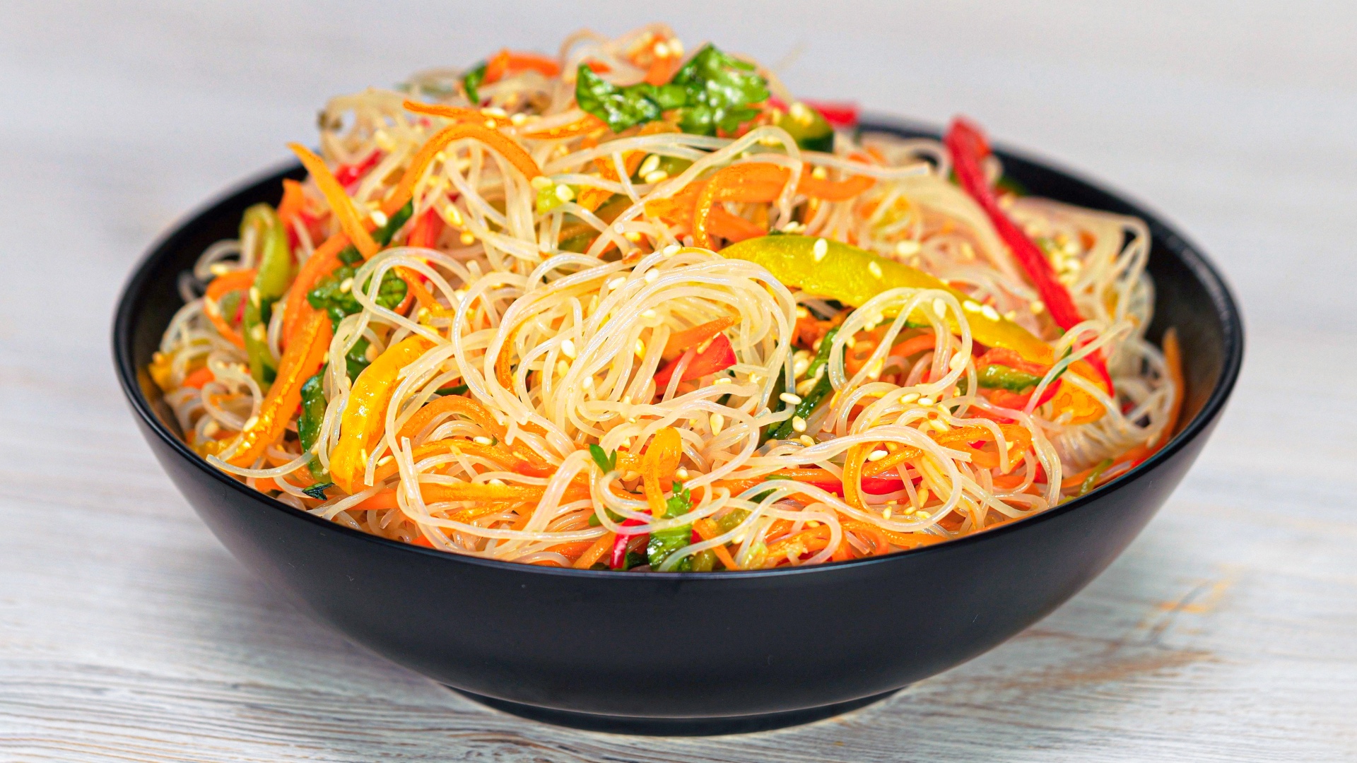 Салат китайский без мяса
