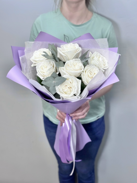 Белые розы Эквадор