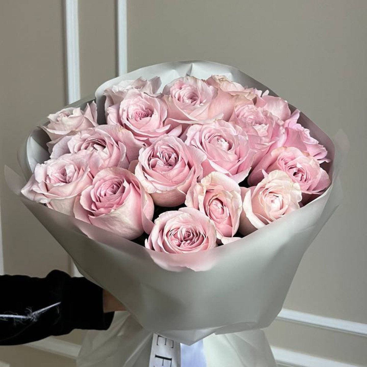 Моно букет из 17 роз (предзаказ)