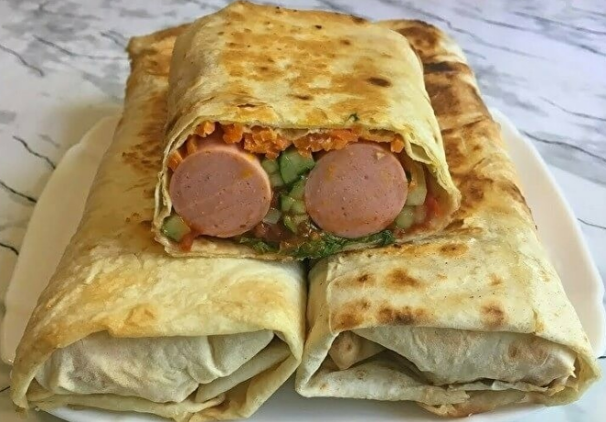 Шаурма maxi с мясными сосисками (без сыр