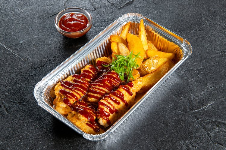 Тонкацу с картофельными дольками