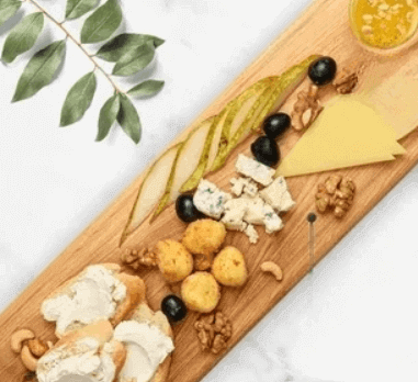 Сырная классика с мёдом и фруктами