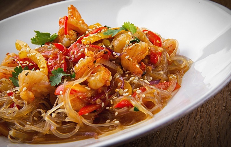 Фунчоза wok с курицей