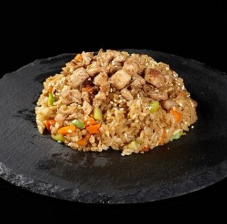 Рис с тигровой креветкой и овощи и соус на выбор