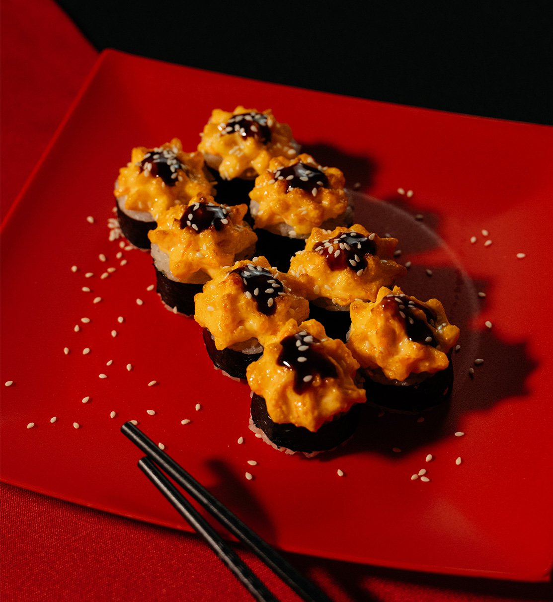 Ролл Золотые цветы