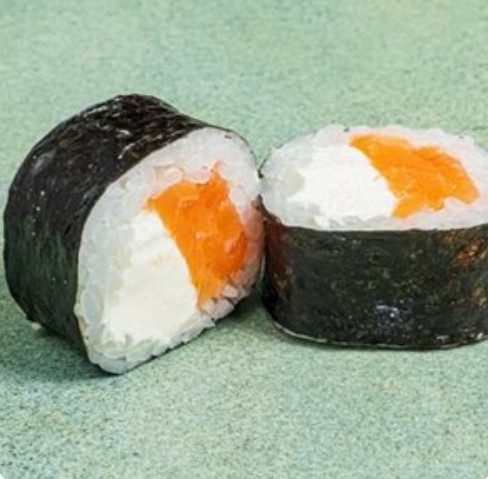 Ролл Сяке сыр-лосось маки