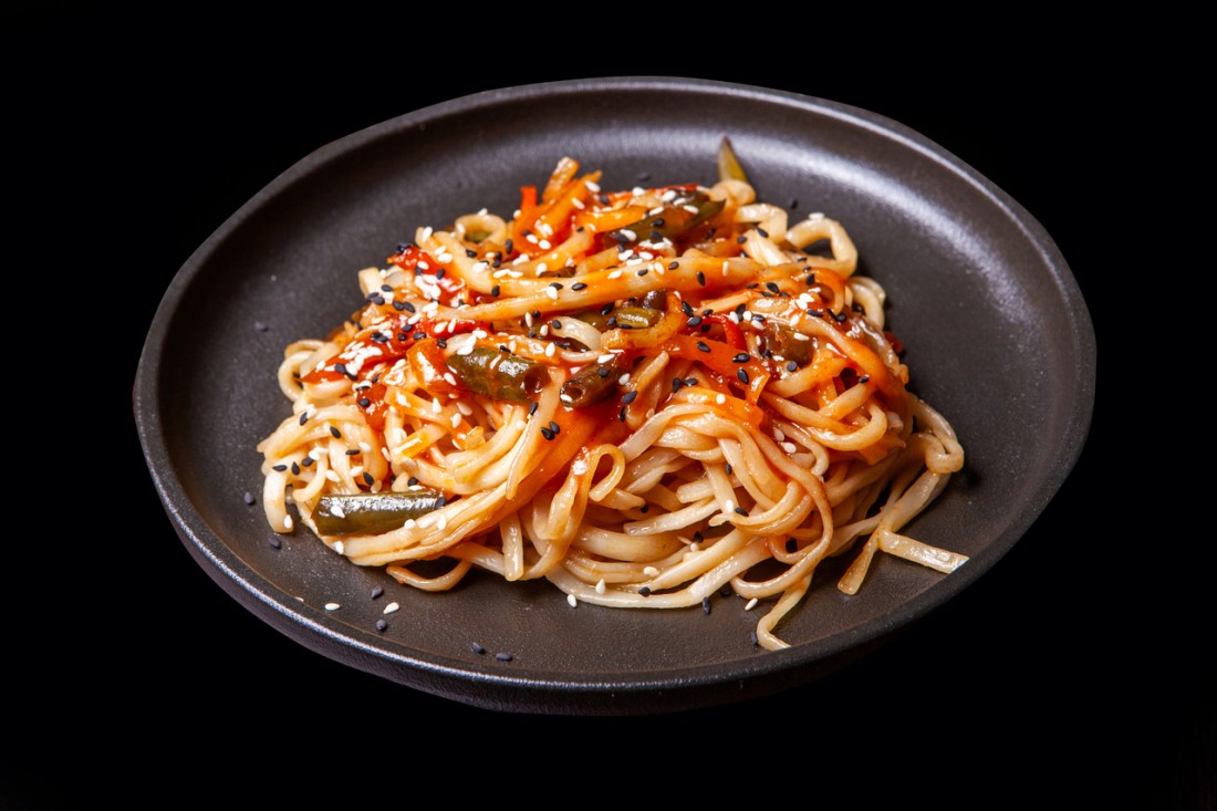 Удон со свининой