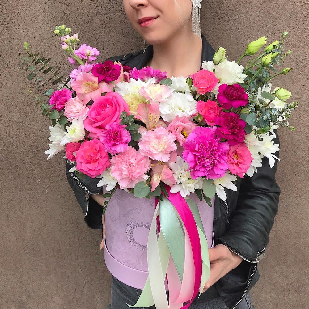 Цветы в коробке Не