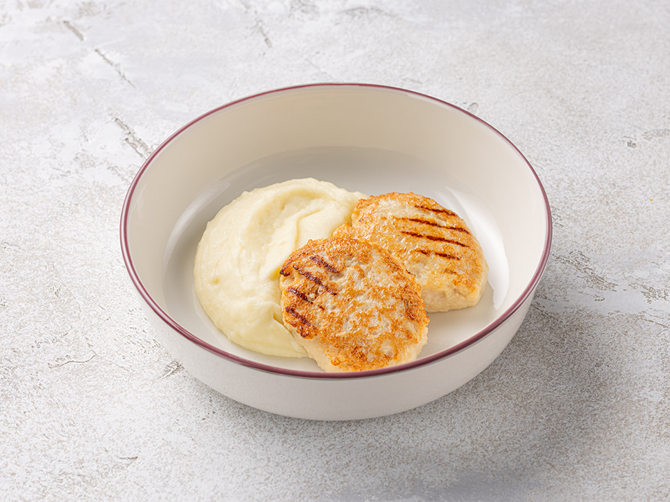 Куринные котлеты с картофельным пюре