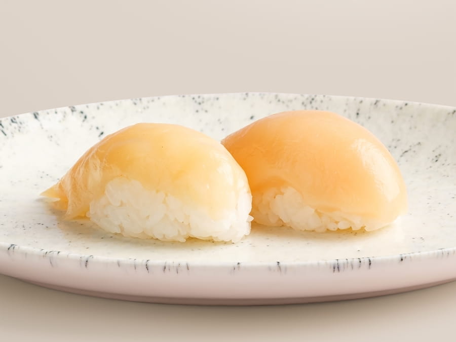 Суши Гребешок