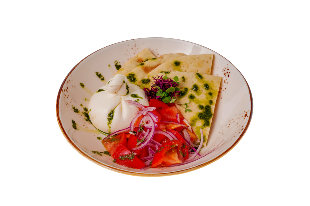 Буррата со спелыми томатами и лепешкой