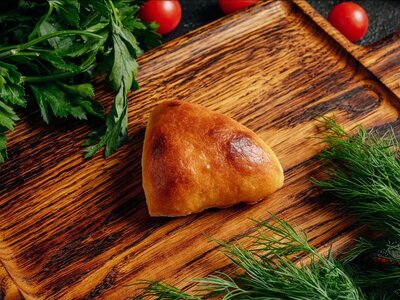 Пирожок с мясо