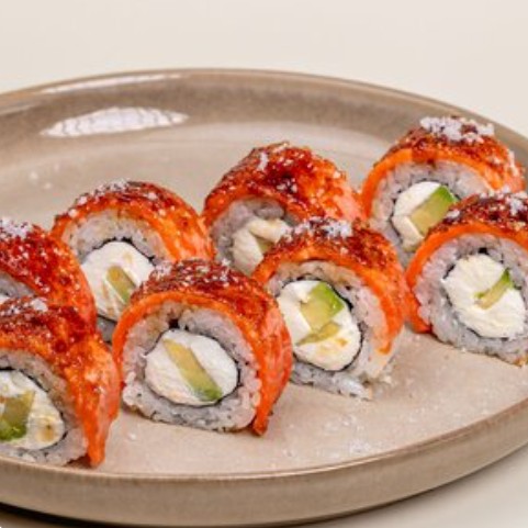 Ролл Филадельфия опаленная с лососем