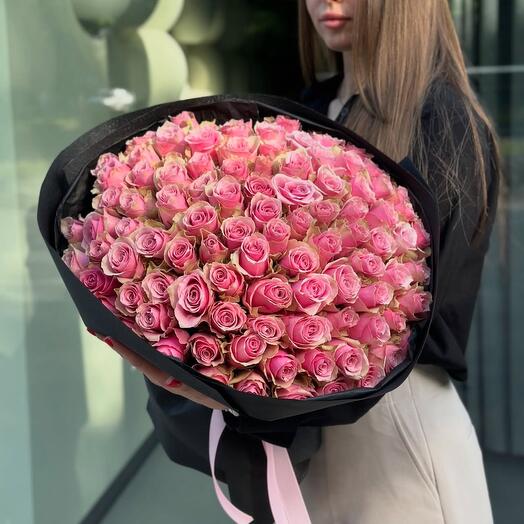 51 розовая Роза стильный букет