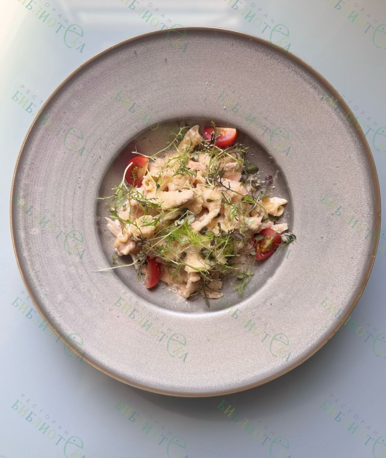 Кампанелле с морепродуктами в сливочном соусе