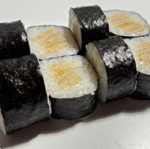 Маки с окунем