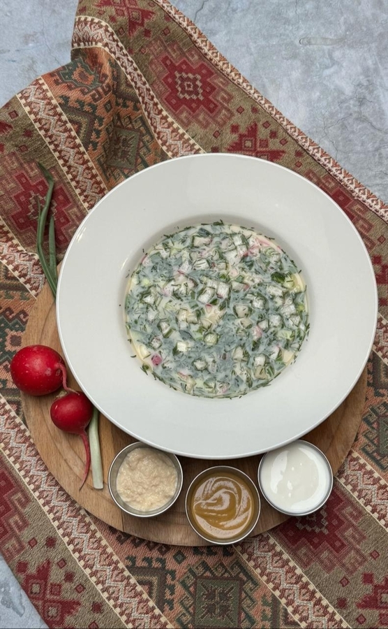 Окрошка на квасе с колбасой