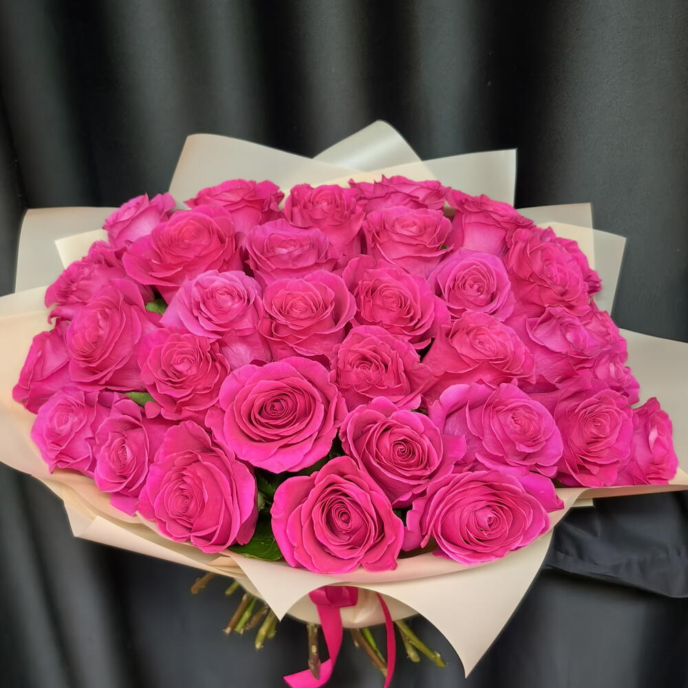 Букет из 35 розовых роз для мамы (код 437)
