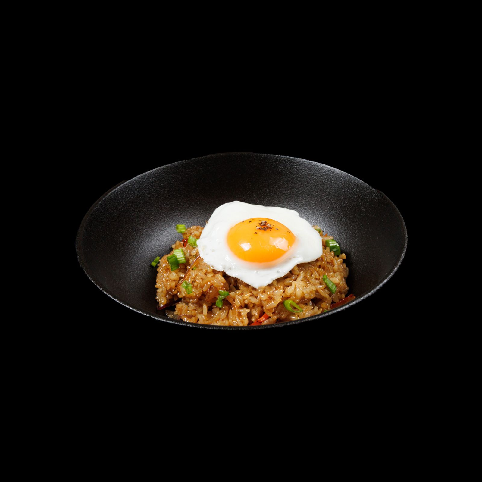 Жаренный рис Тяхан с овощами и яйцом
