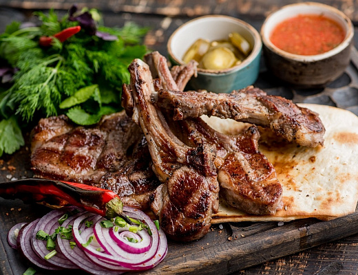 Шашлык из баранины (ассорти)