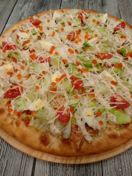 Пицца"Цезарь с тигровой креветкой"