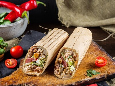 Куриная шаурма (сырный лаваш)