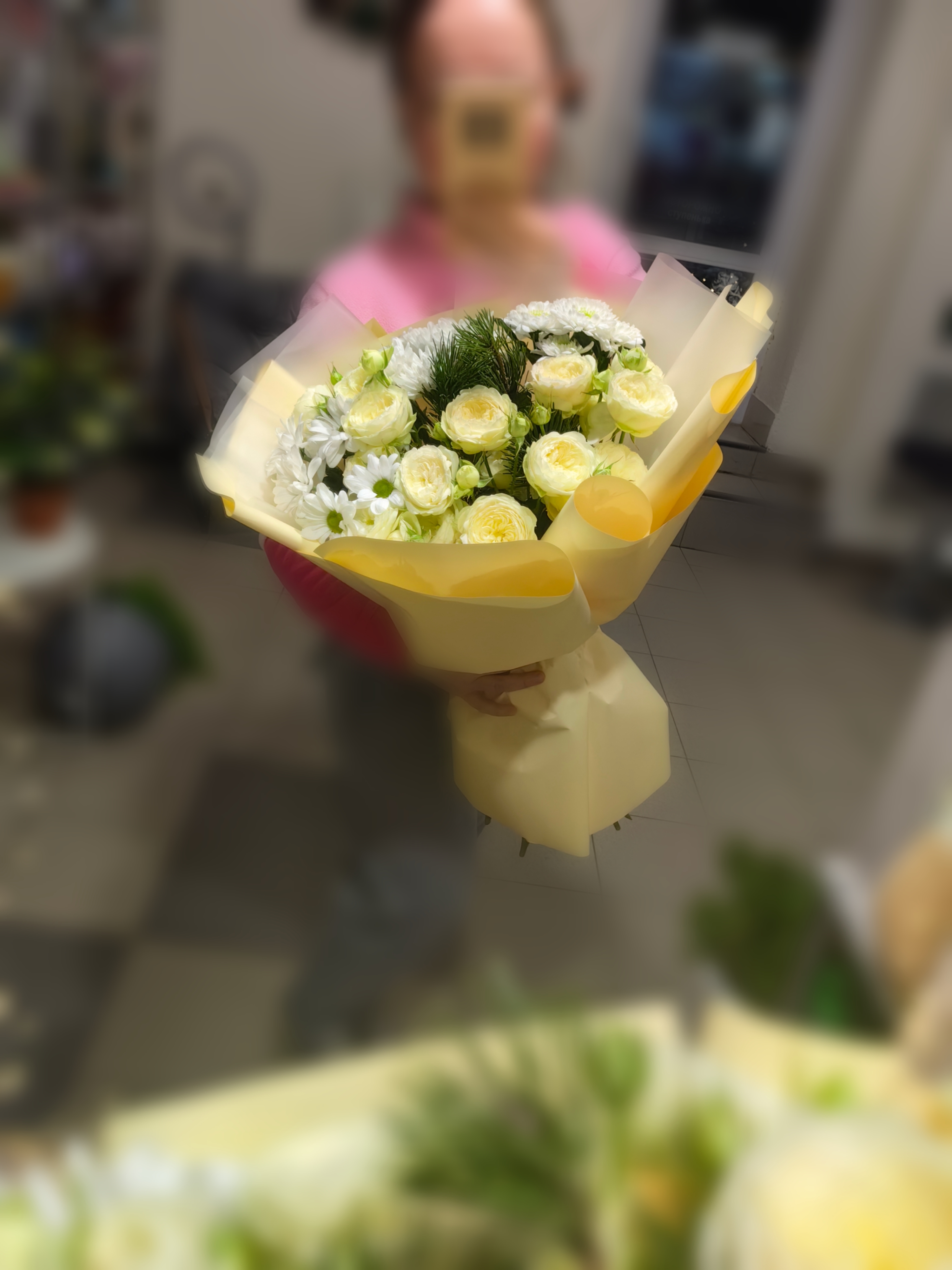 Авторский букет с пионовидной розой