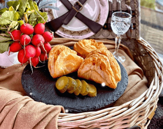 Пирожок слоеный с капустой, 20 шт