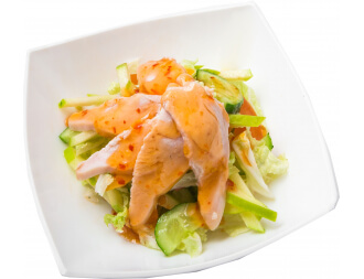 Салат с копченой грудкой 