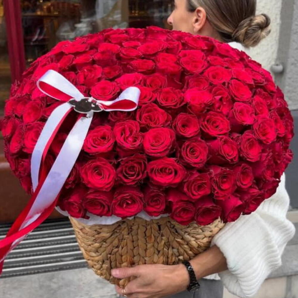 101 Роза Хит продаж