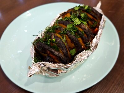 Запеченный картофель с беконом Лодочка