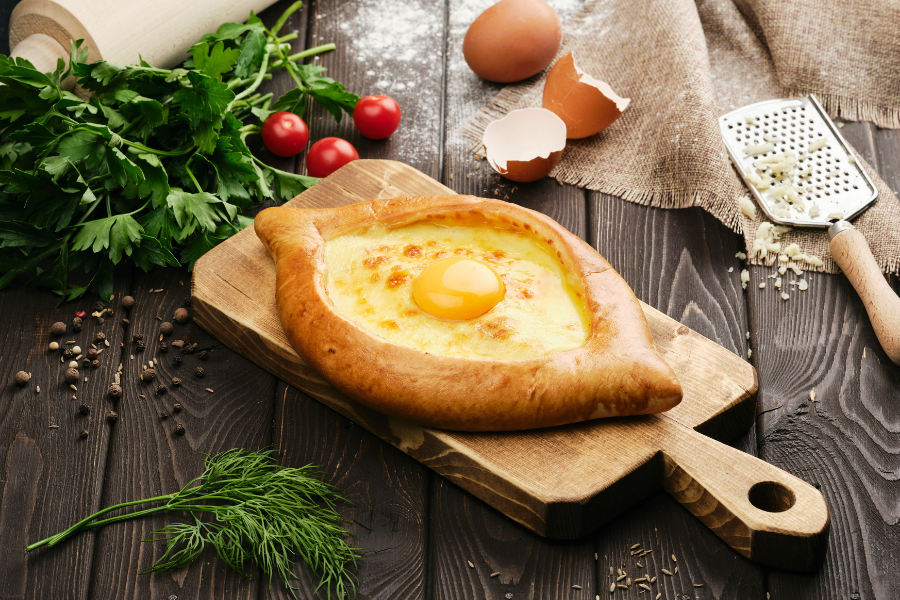 Хачапури по-аджарски