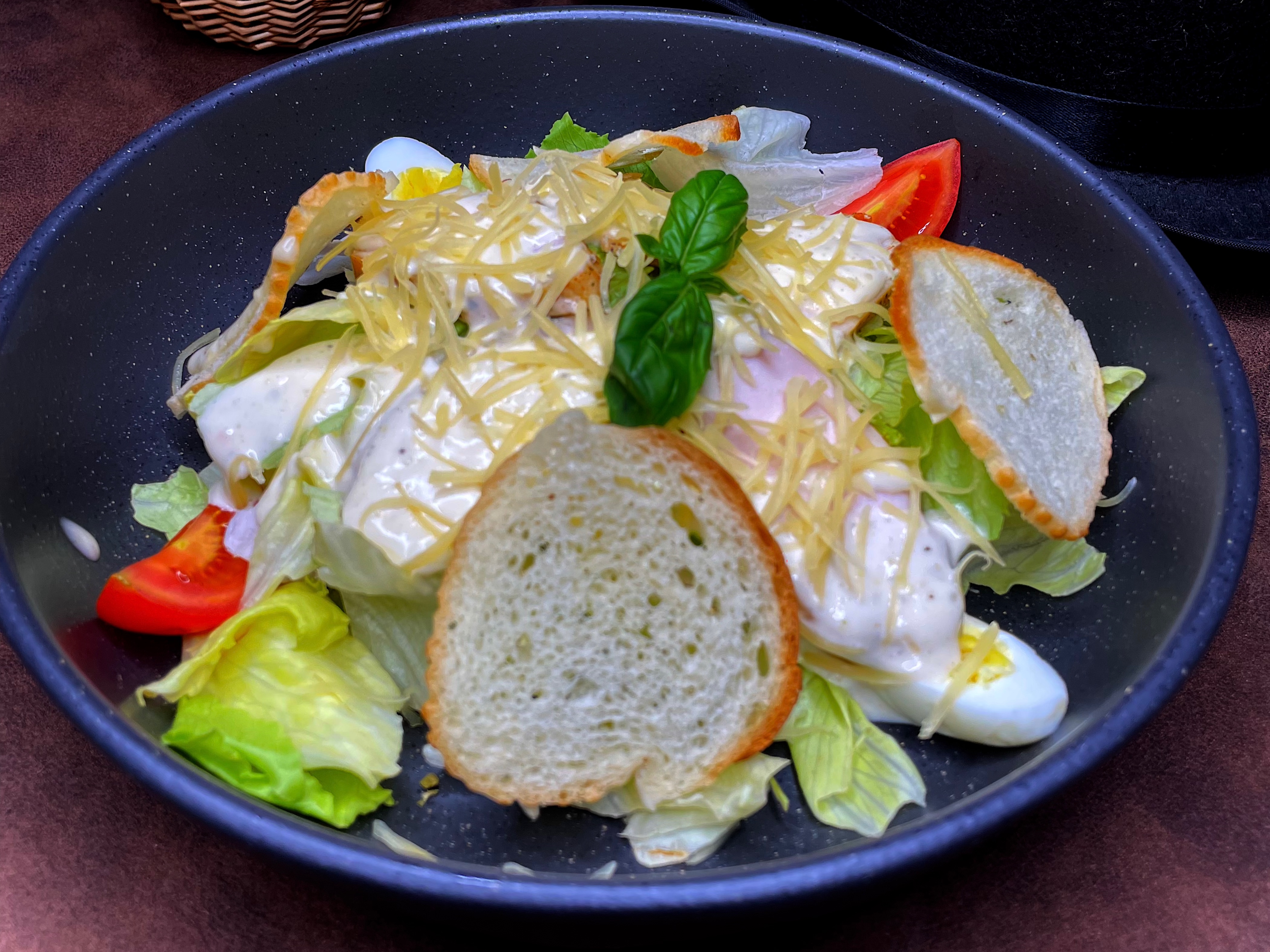 Цезарь с креветками 