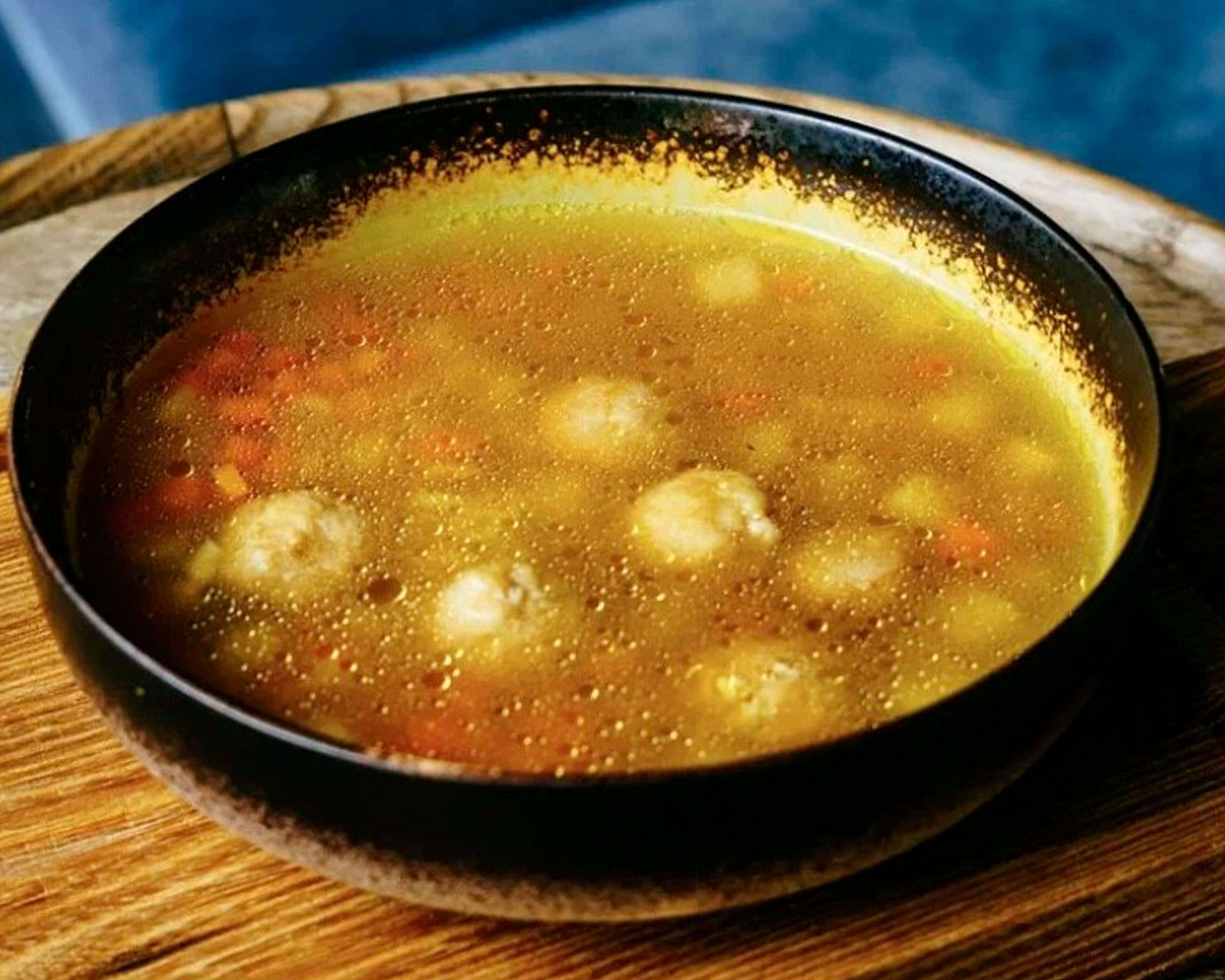 Куриный супчик с фрикадельками