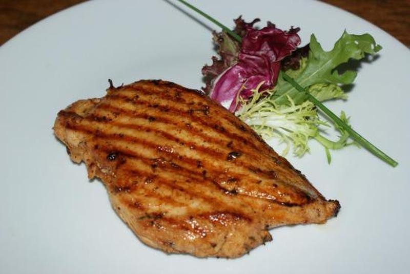 Стейк из куры на углях